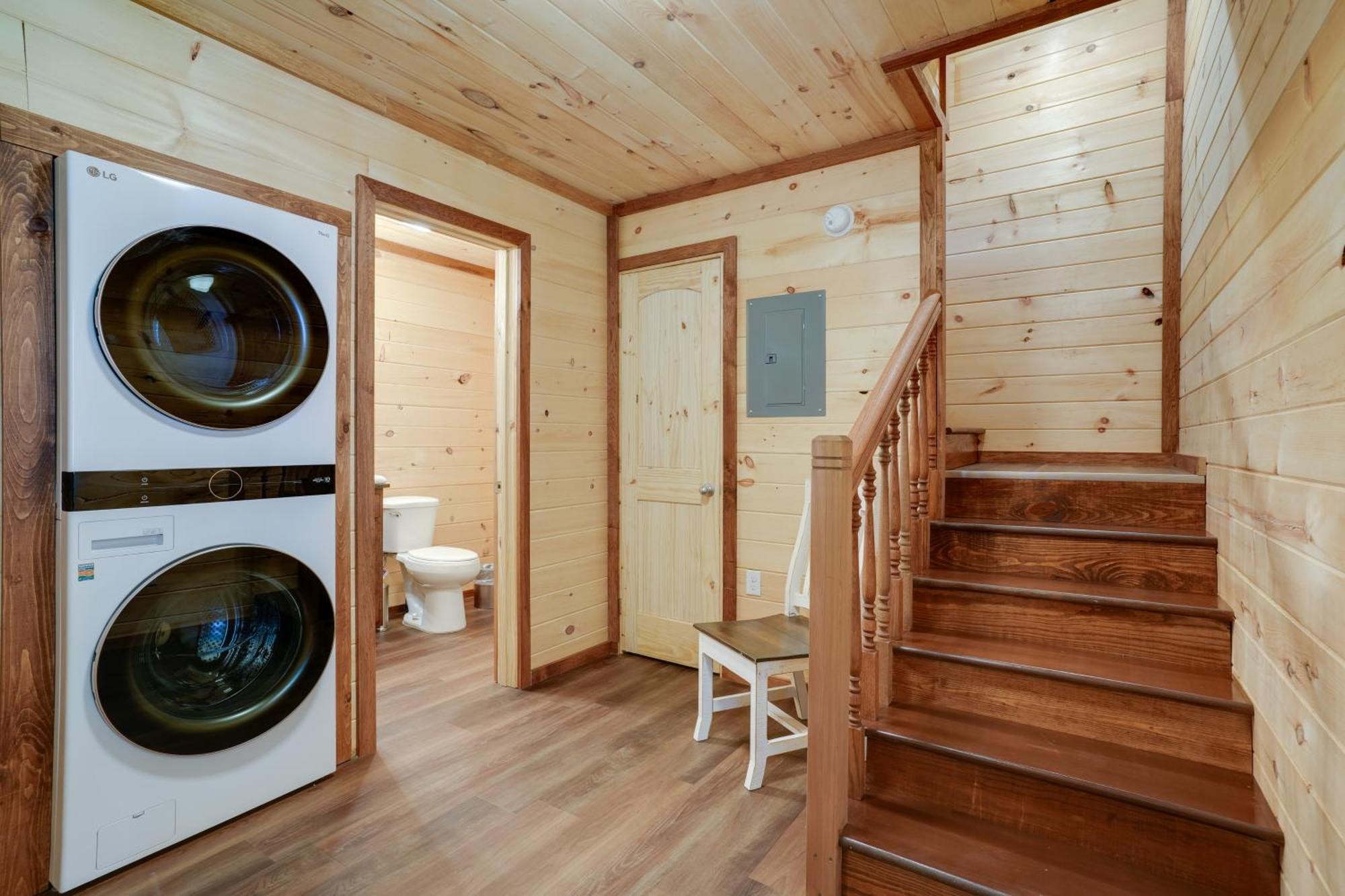 Lakeside Trenton Cabin On 7-Acre Property! Luaran gambar