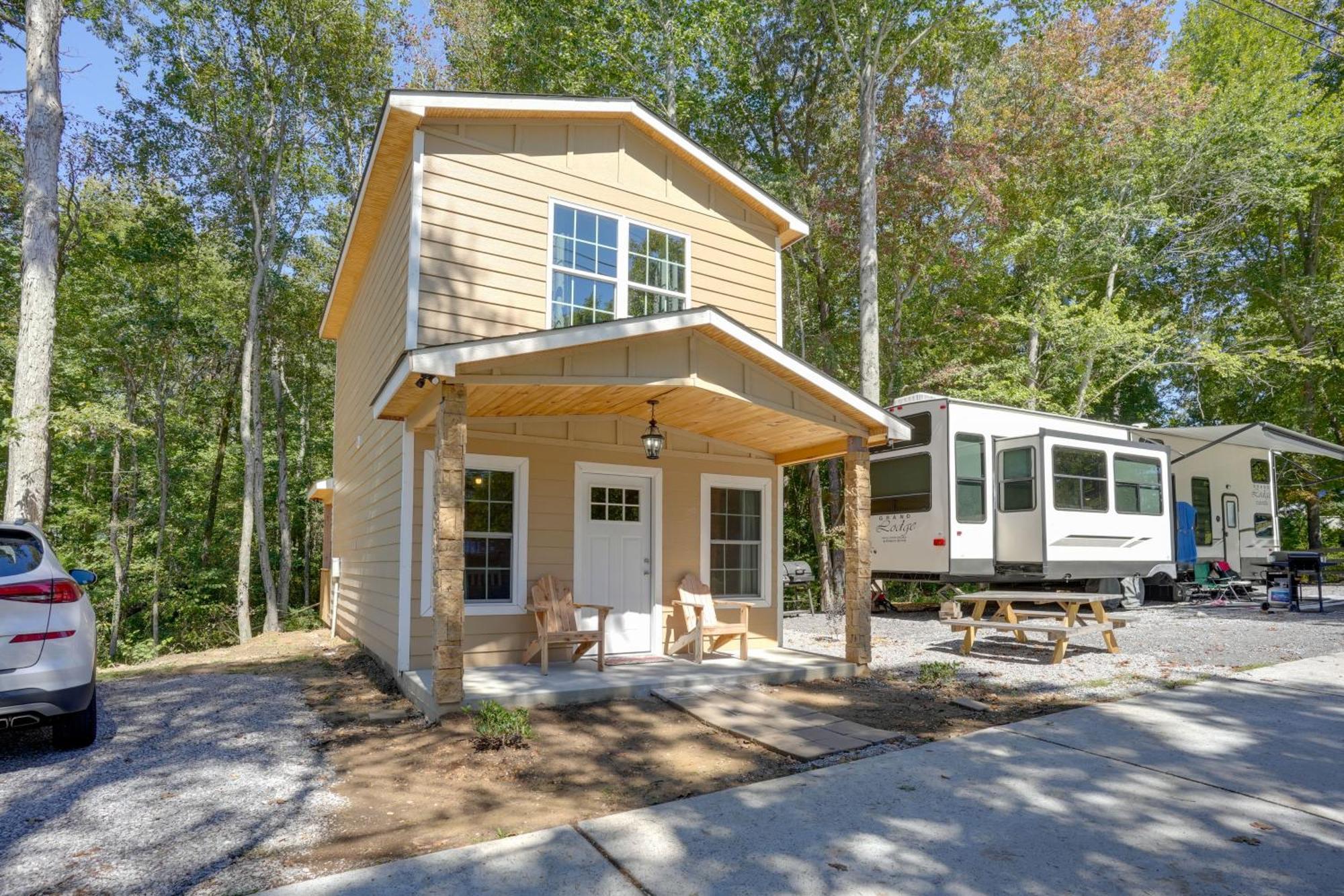 Lakeside Trenton Cabin On 7-Acre Property! Luaran gambar